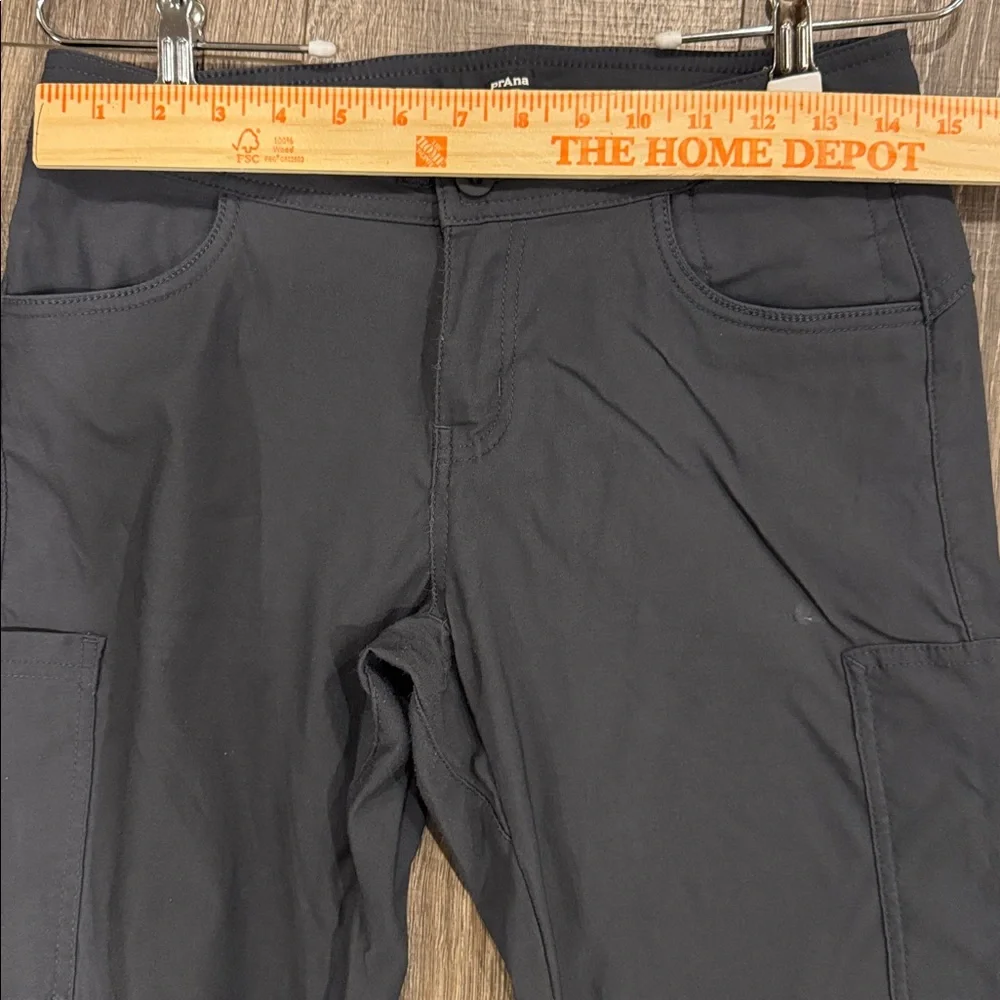 Prana Woman’s dark gray Cargo Pants size 4 - Picture 6 of 8